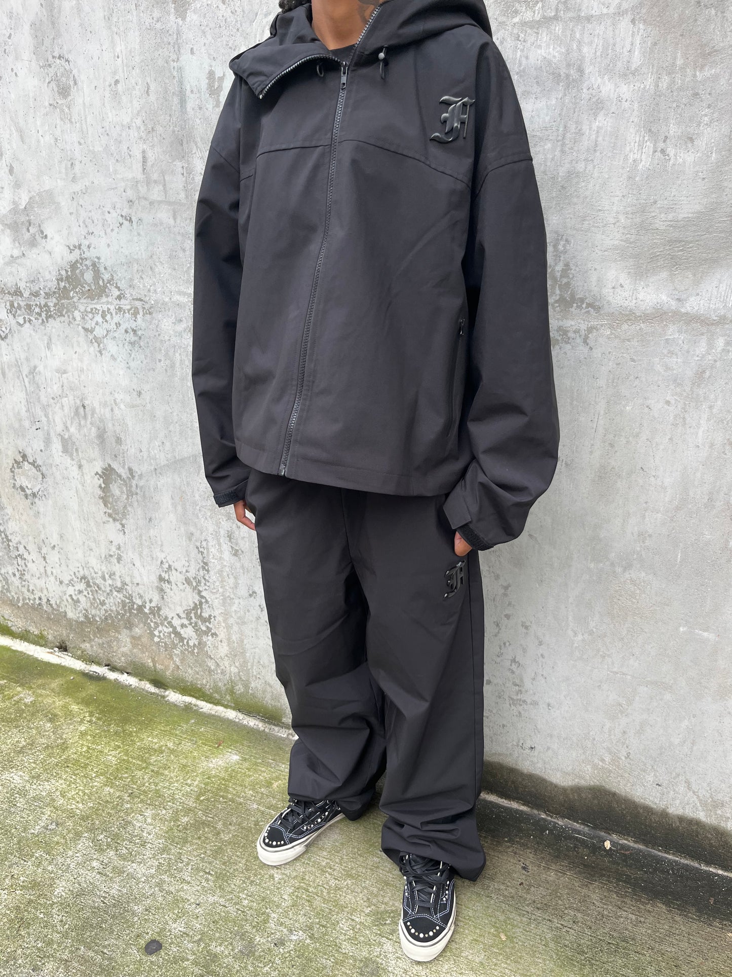 Blackout Rain Set